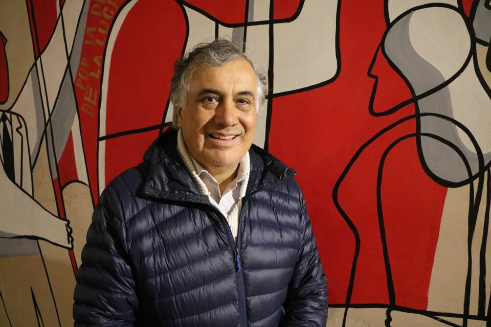 El embajador de Bolivia en España cesado tras el golpe de Estado: “Esta entrevista no me la podrían hacer en mi país” Jorge Ramiro Tapia Sainz durante su visita a Valladolid. FOTO: Gaspar Francés